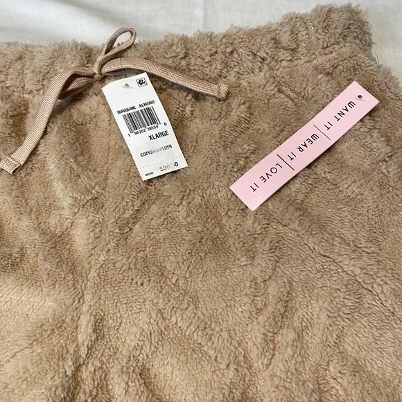 Fisherman knit Teddy joggers NWT- Comfy! - Picture 2 of 6